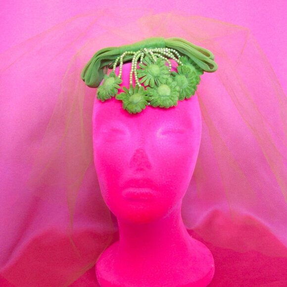 1950s vintage green veil fascinator floral beaded bow hat main image 4